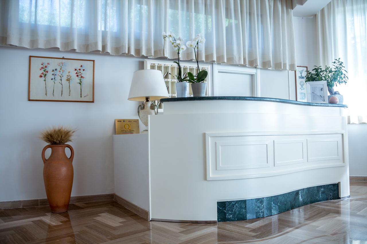 Hotel Beatrice Sirolo Εξωτερικό φωτογραφία